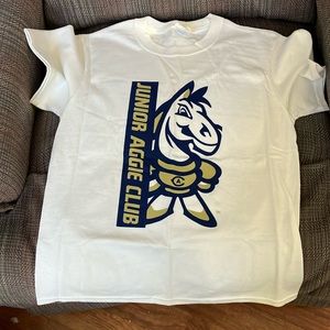 UC Davis Aggie club shirt NEW